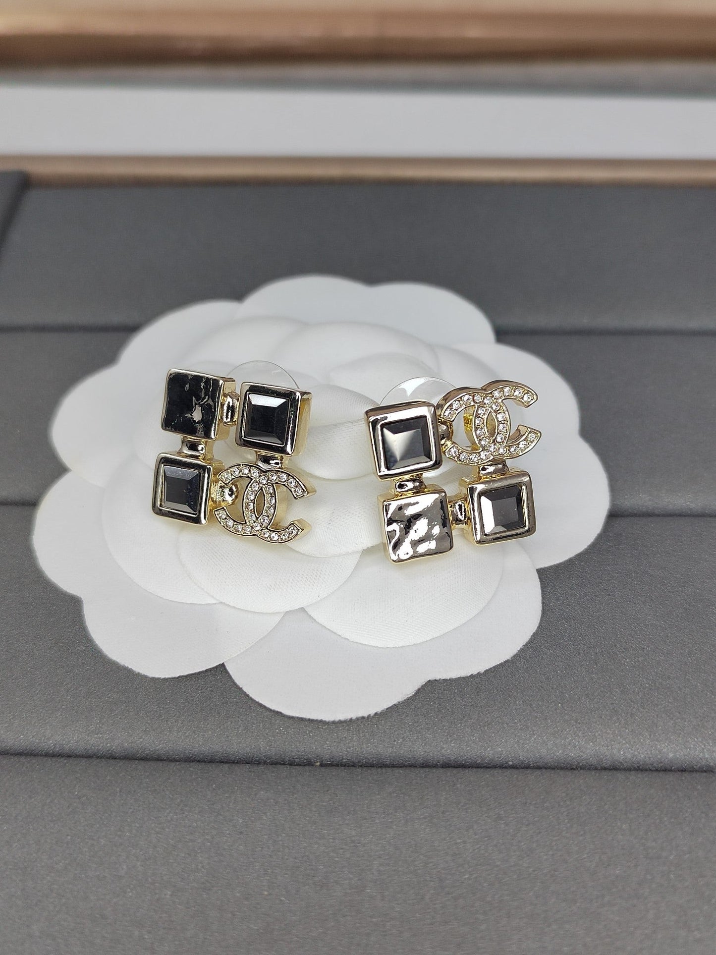 18K  Chanel Black Crystals Earrings