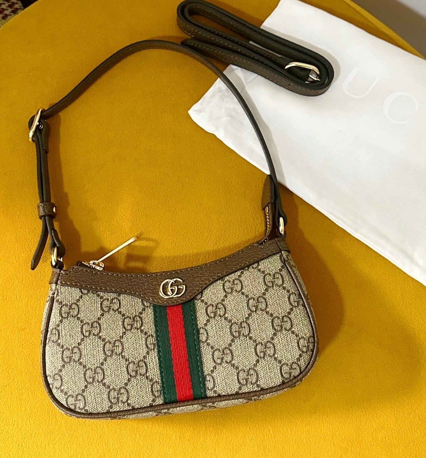 Gucci Ophidia Mini Shoulder Bag – 838465